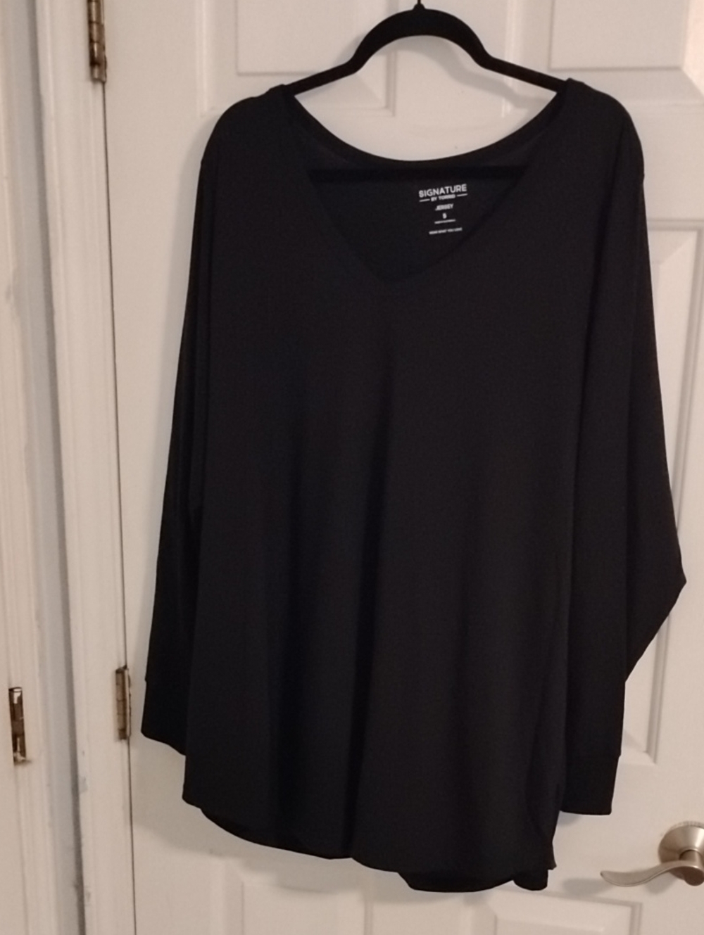 torrid Black V-Neck Long Sleeve Top